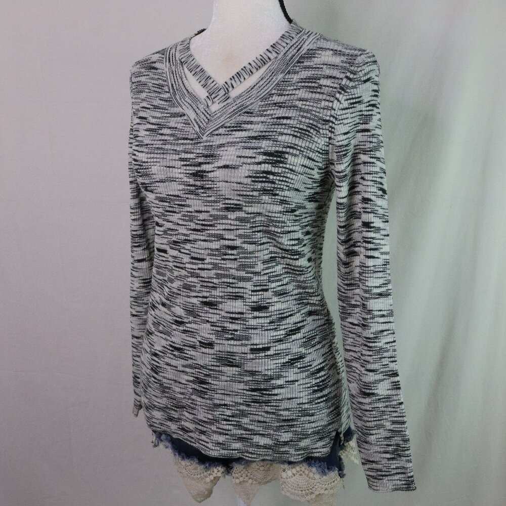 Rim Rogers | Ribbed Knit Long Sleeve Sweater Small